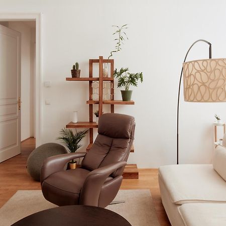 Stylish Designer Apartment At The Center Of Vienna Naschmarkt Eksteriør billede